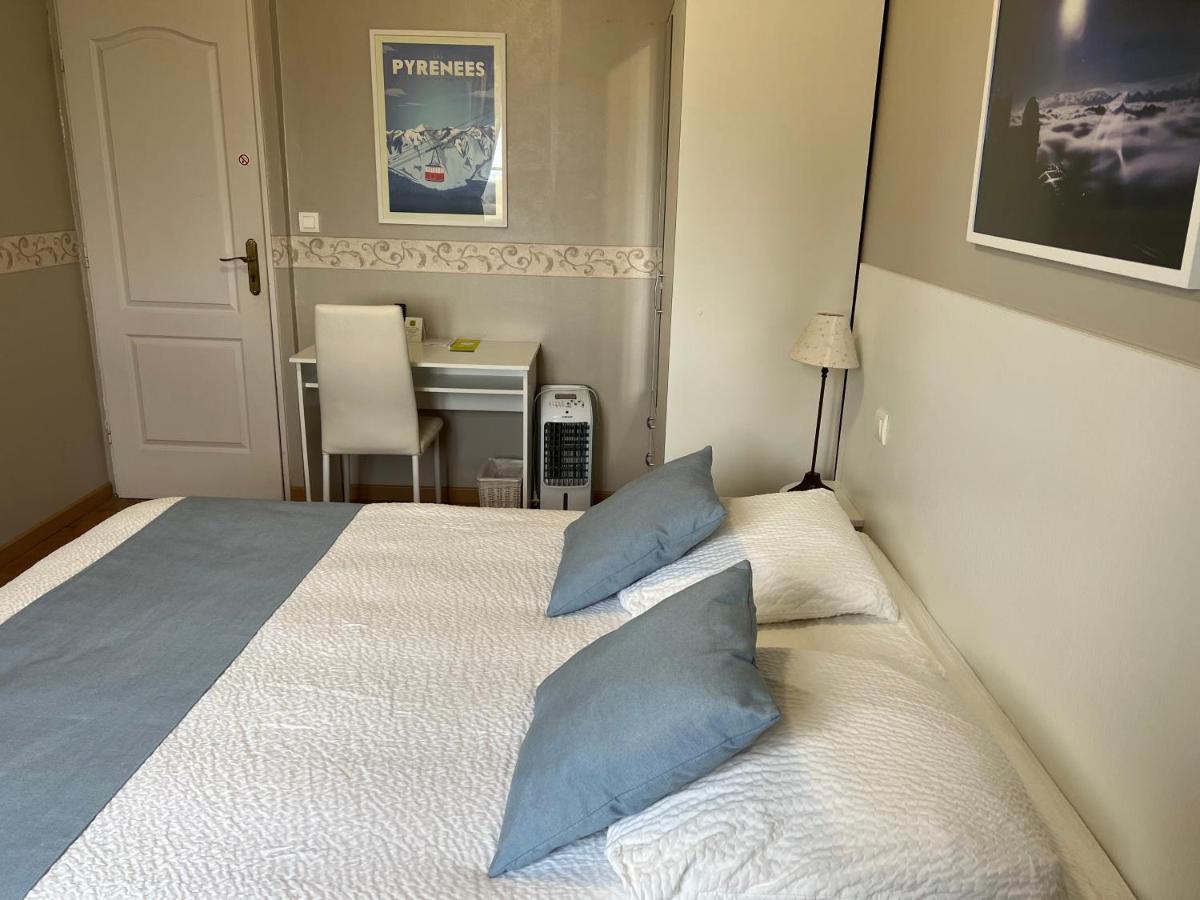 Logis Hotel L'Adourable Auberge Soublecause Luaran gambar